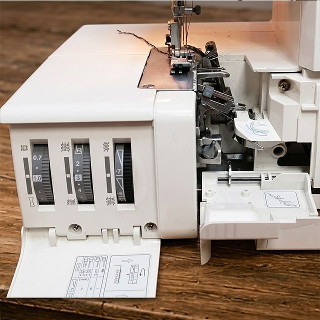 ◇差動送り付◇brotherロックミシン TE4-B965】整備済み - メルカリ