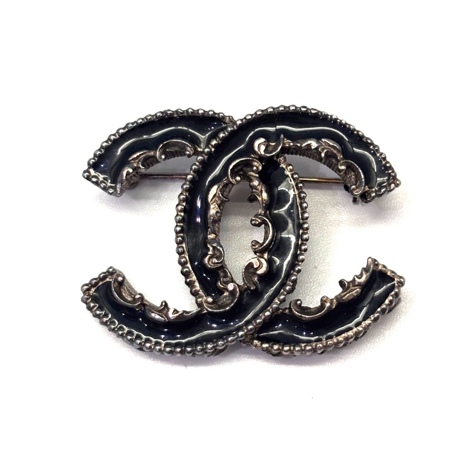 シャネル ココマーク ブローチ エナメル x GP ブラック ヴィンテージ CHANEL ABランク 中古