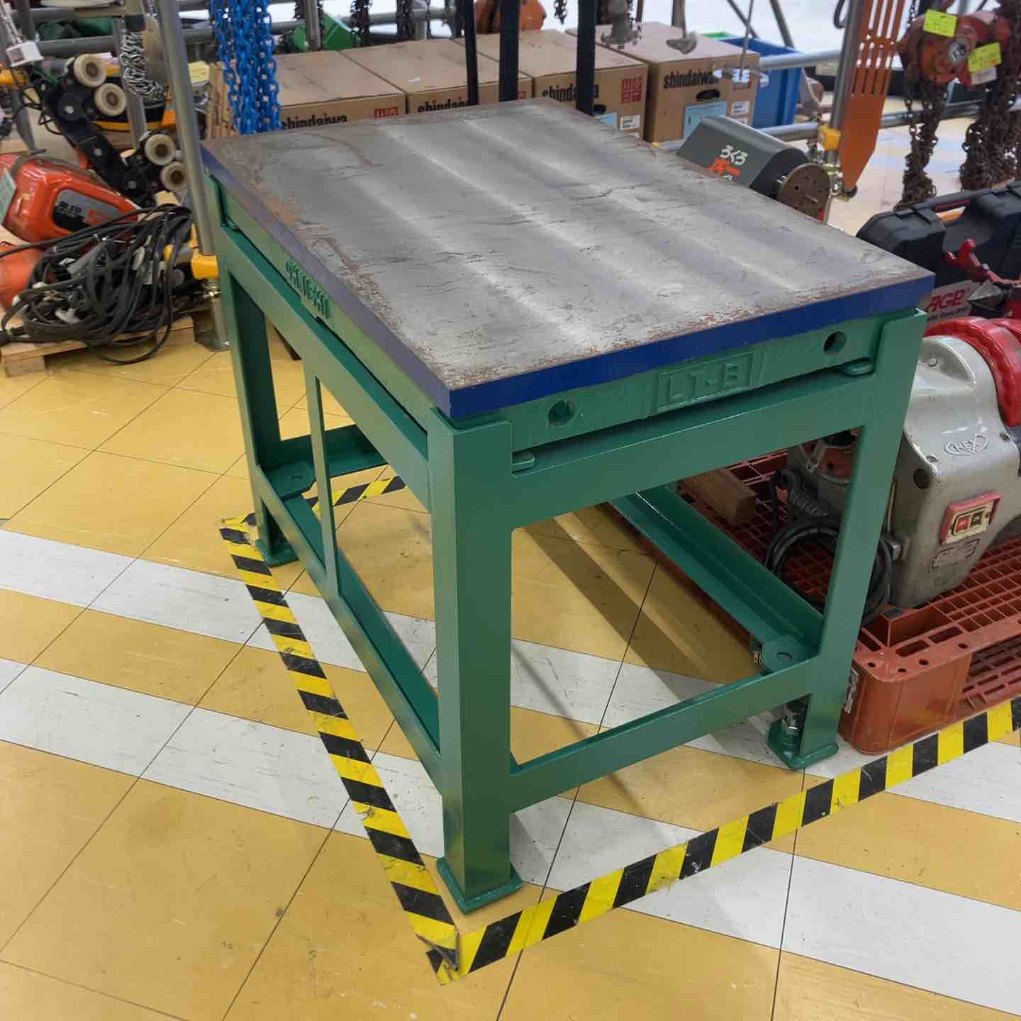 希少品！【現状品】大西測定(OSS) LT-B 架台付 箱型定盤　900×600　総重量 約185kg(115kg　架台約70kg）店頭引取特典あり！◇アクトツール富山店◇吊福