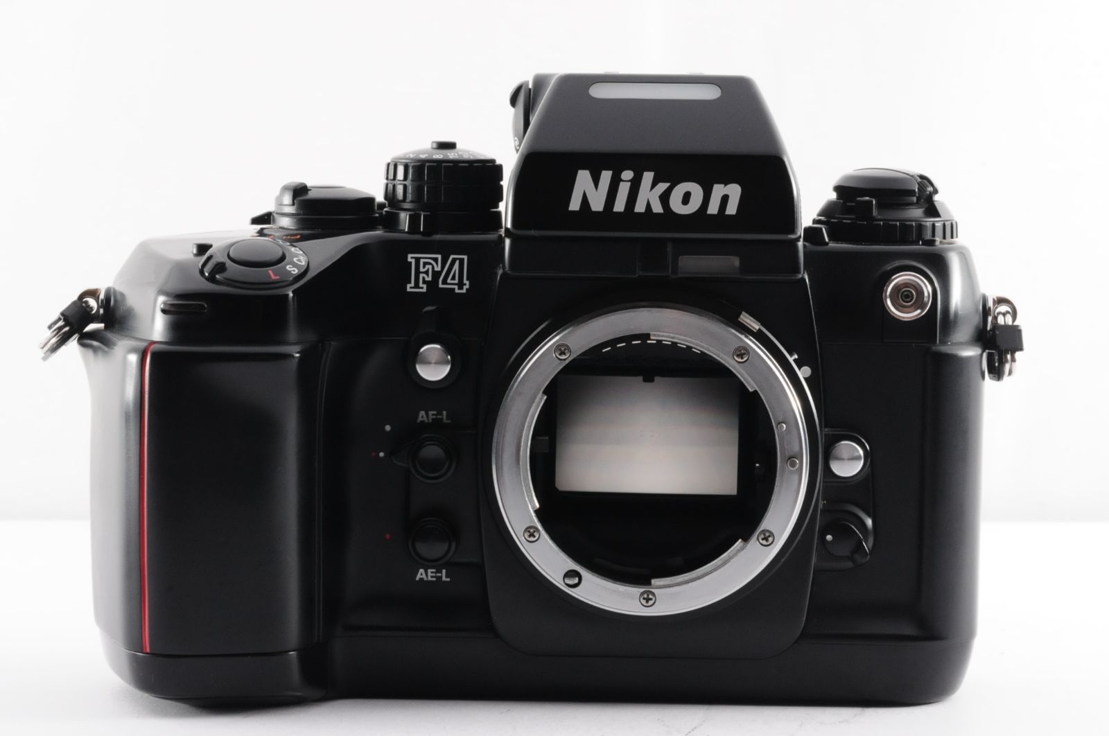 Nikon F4 AF 一眼レフ フィルムカメラ #2285832 - メルカリ