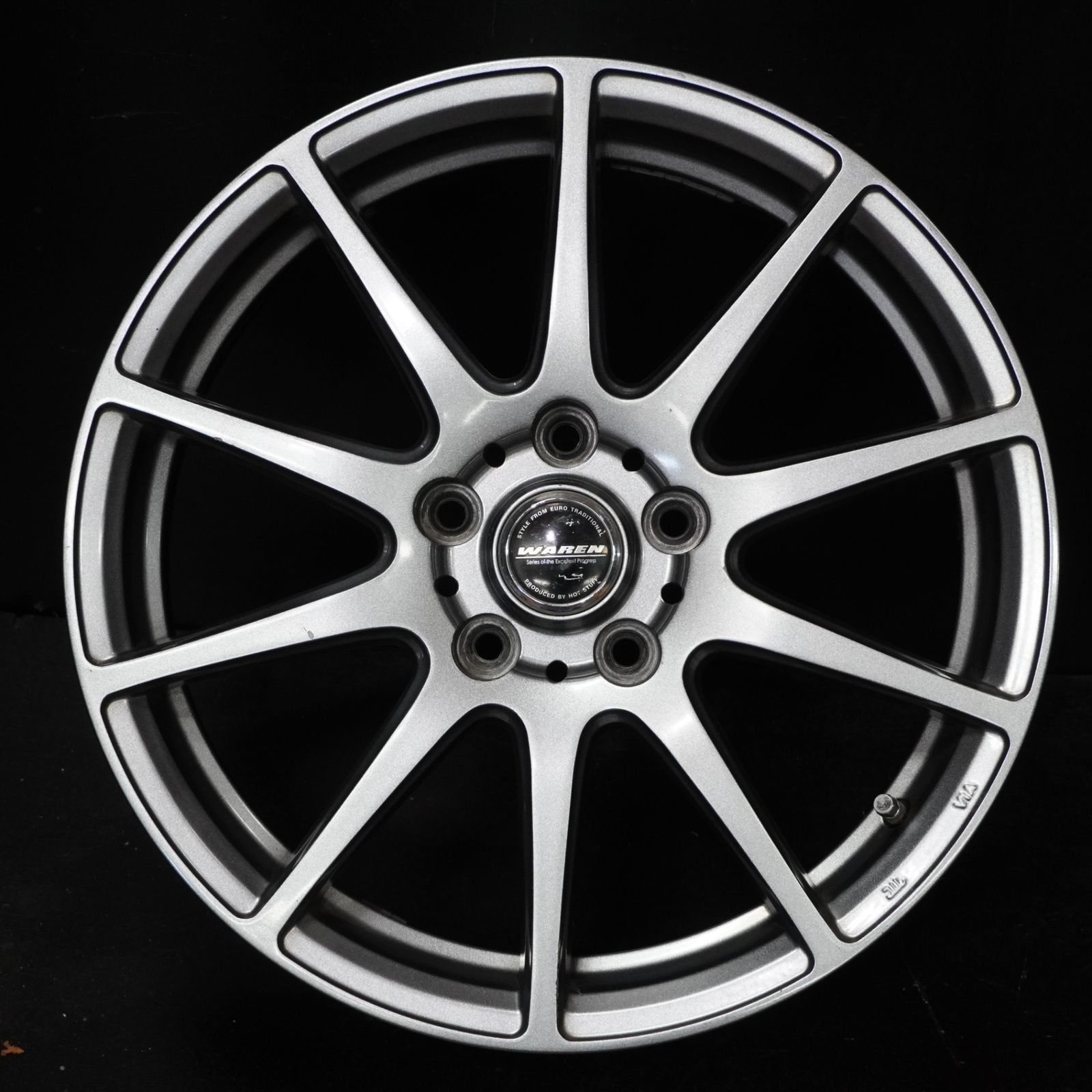 中古ホイール 17インチ ホットスタッフ WAREN WR10 7J +48 114.3 5H 4