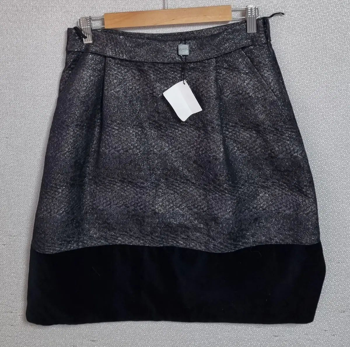 新品) 26-67) MAX MARA マックスマーラ ブラック スカート