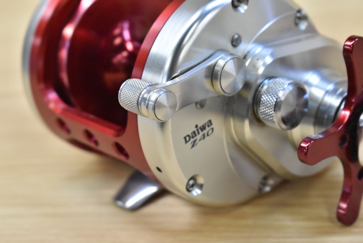 ダイワ 04 トーナメント 石鯛 Z40 カウンターリール 右 DAIWA