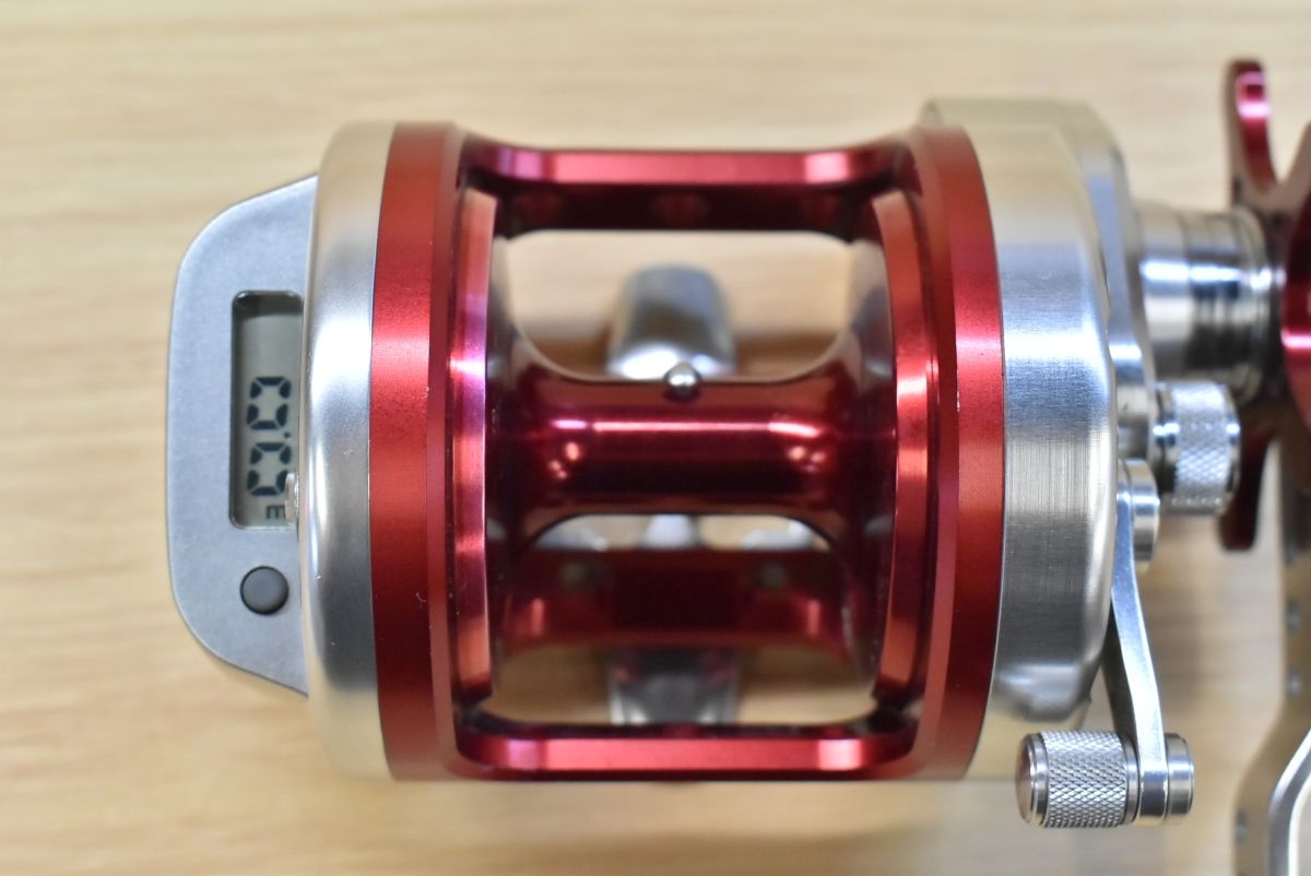 ダイワ 04 トーナメント 石鯛 Z40 カウンターリール 右 DAIWA