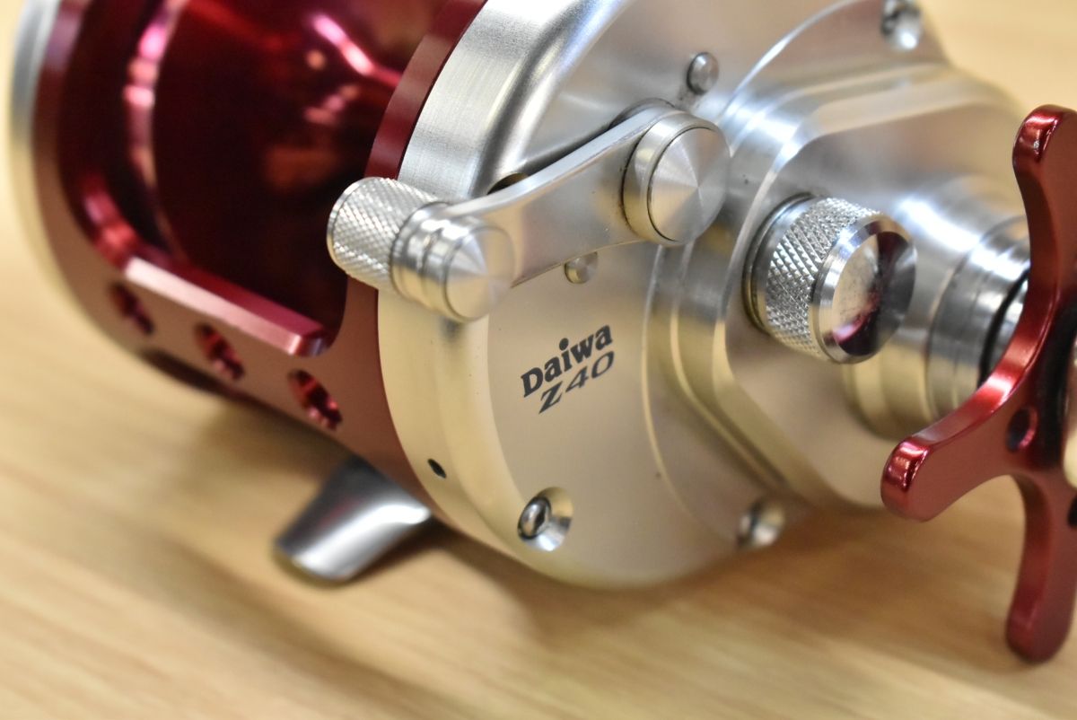 ダイワ 04 トーナメント 石鯛 Z40 カウンターリール 右 DAIWA