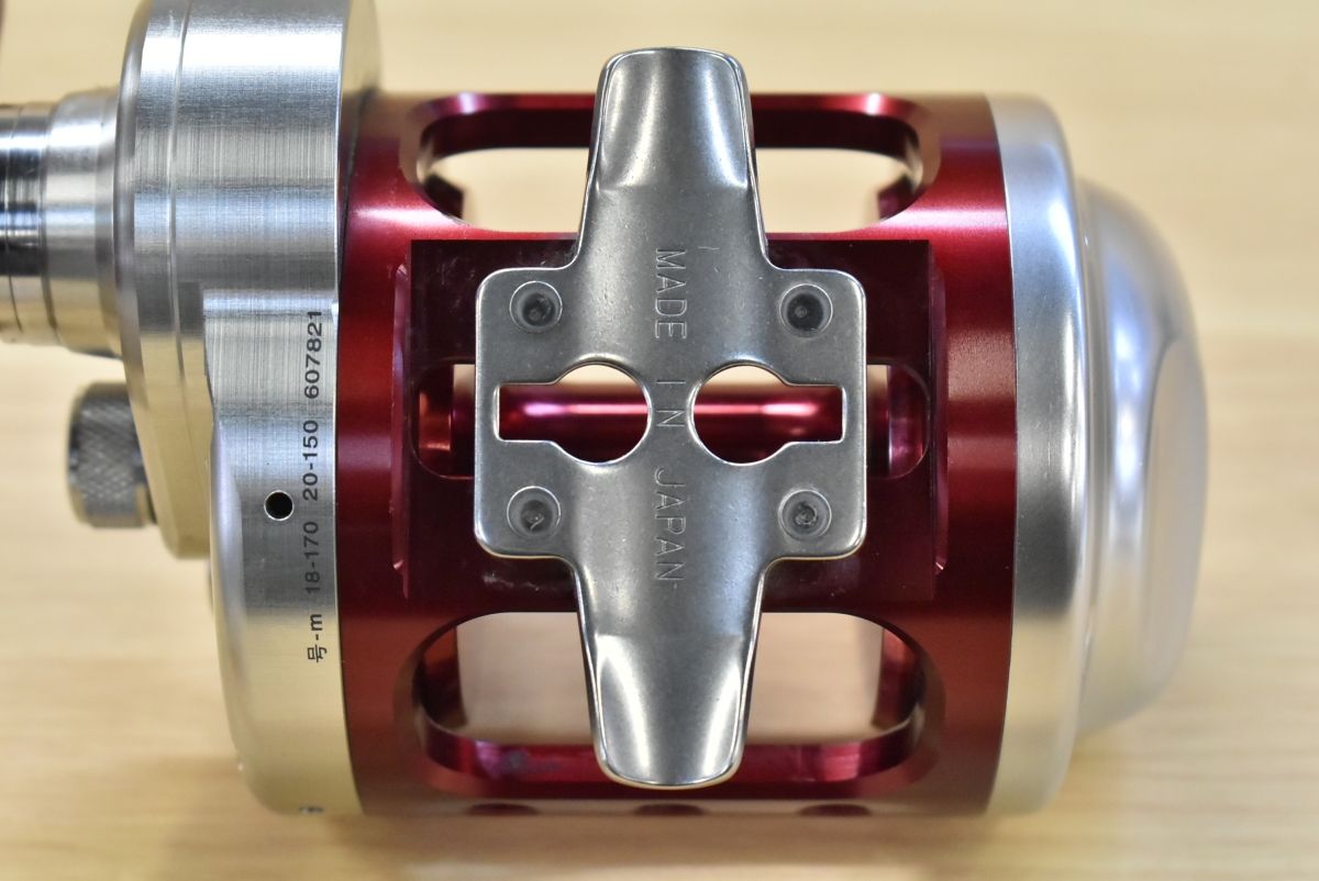 ダイワ 04 トーナメント 石鯛 Z40 カウンターリール 右 DAIWA