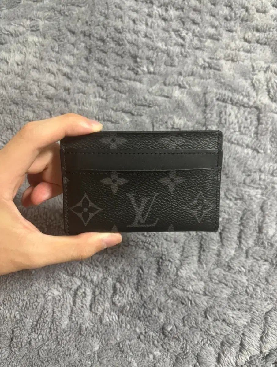 ルイヴィトン エクリプス カードウォレット 単品 31,448円