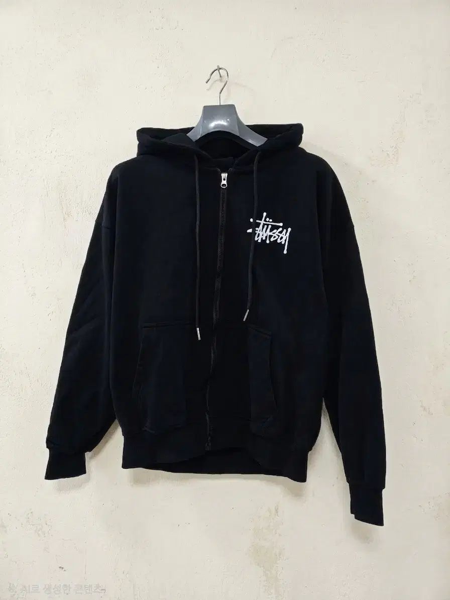 STU ブラック ジップアップ XS
