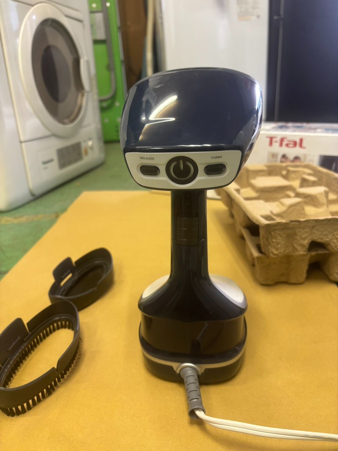 在庫処分！！！！T-fal アクセススチームプラス DT8100J0 衣類
