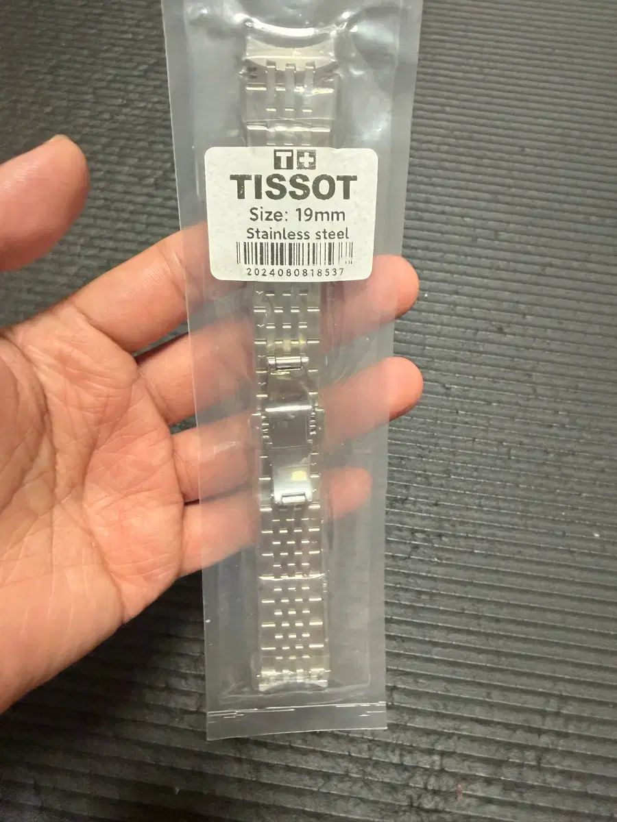 新 TISSOT ティソ 時計バンドです