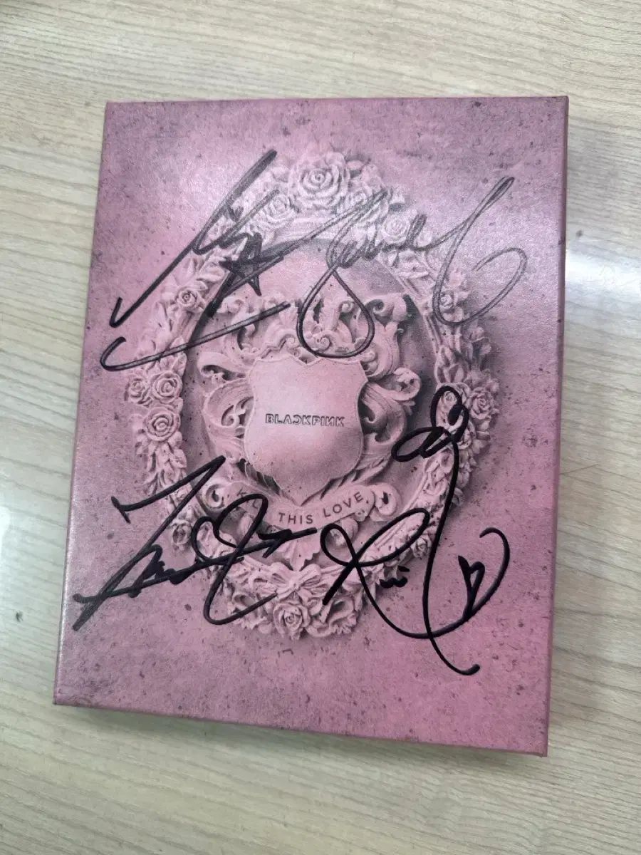 BLACKPINK サイン入り アルバム 出品