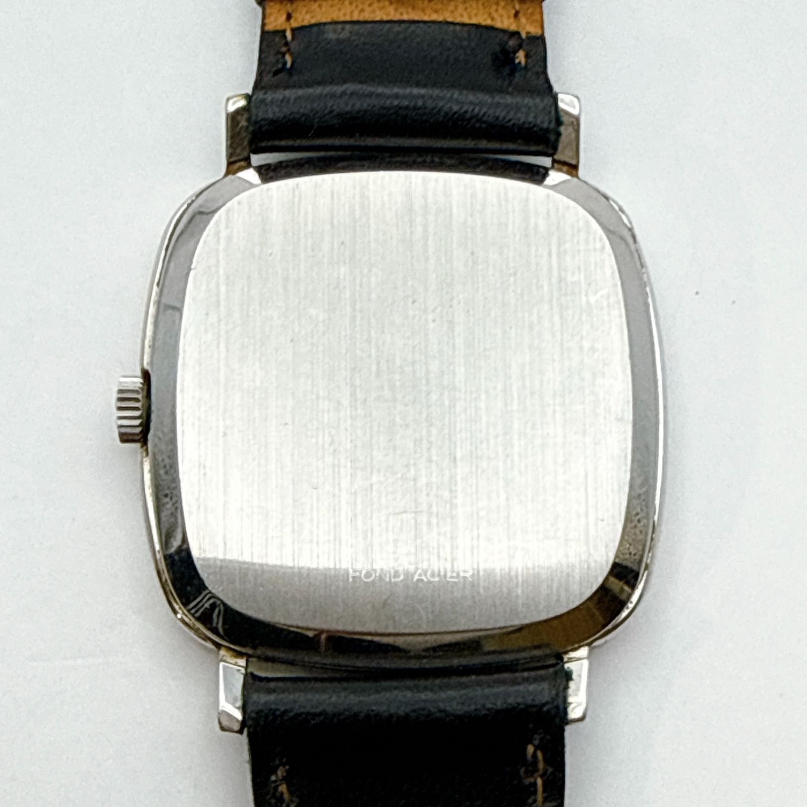 A140【稼働品・1970年代 ヴィンテージ・純正尾錠】 OMEGA DE VILLE