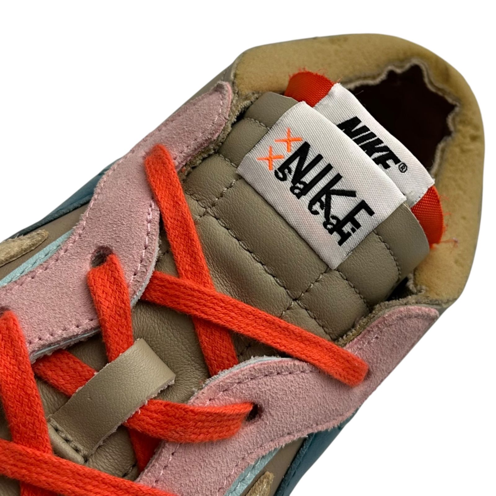 NIKE×sacai(ナイキ×サカイ) KAWS Blazer Low 