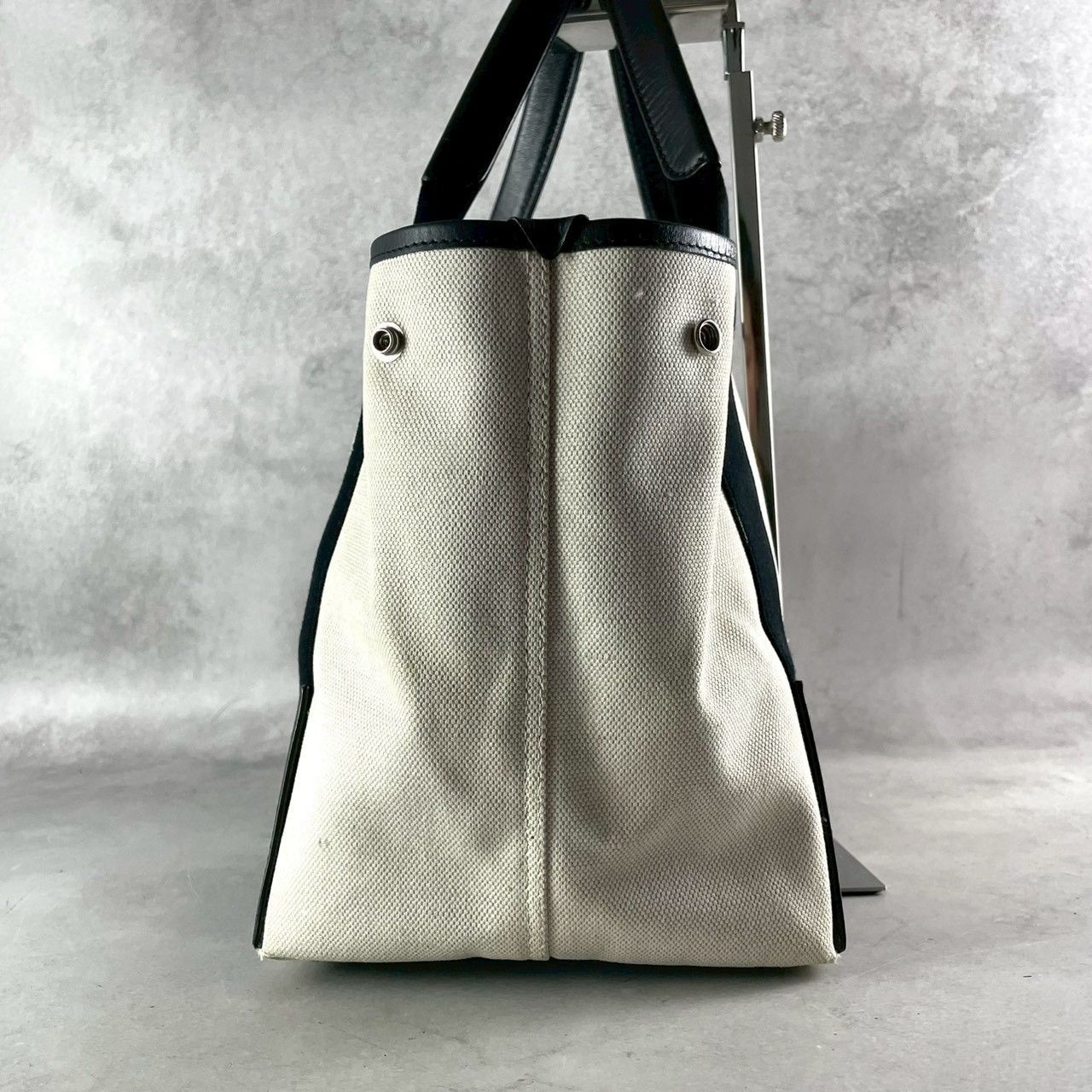 人気✨BALENCIAGA バレンシアガ カバスS キャンバス レザー トート