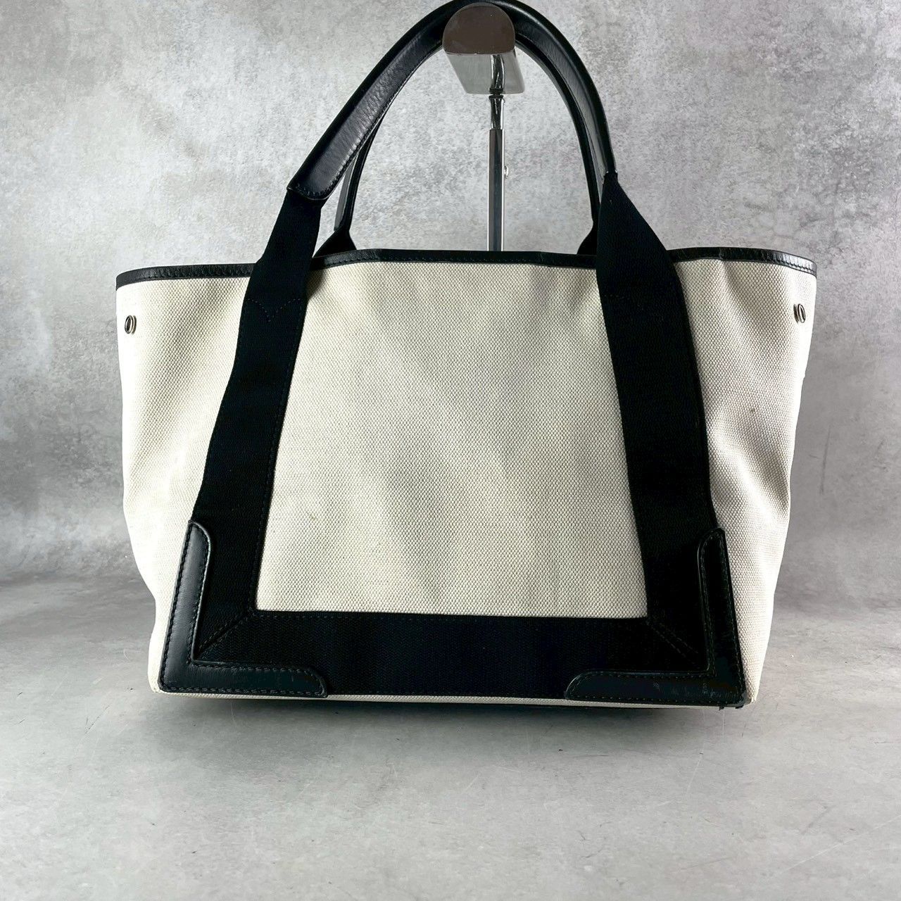 人気✨BALENCIAGA バレンシアガ カバスS キャンバス レザー トート