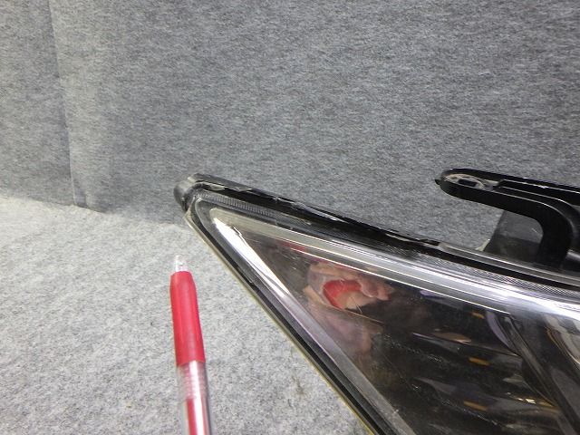 デリカD5 ヘッドライト 左右 HID CV 前期 100-87918 9301D291 ジャンク