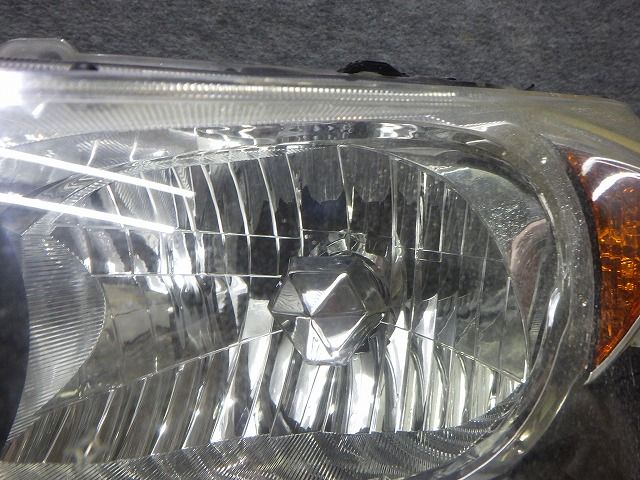 ストリーム ヘッドライト 左右 HID RN6/7 前期 100-22652 C 33101-SMA