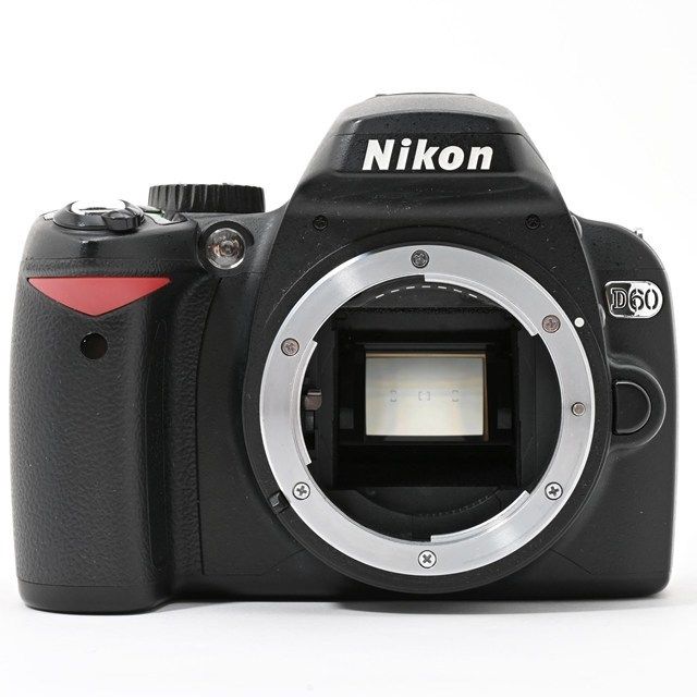 ＜良品＞ Nikon D60 ボディ｜デジタル一眼レフカメラ｜シャッター数4,378枚｜動作良好｜外観きれい｜液晶非常に綺麗｜バッテリー2個・16GB SDカード付属｜安心の実用モデル