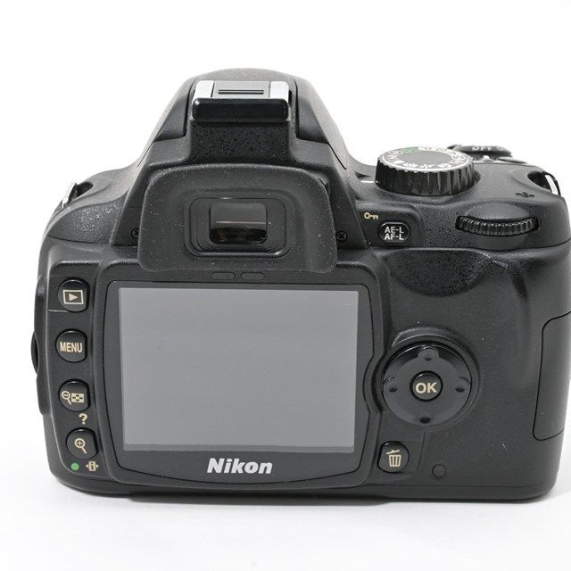 ＜良品＞ Nikon D60 ボディ｜デジタル一眼レフカメラ｜シャッター数4,378枚｜動作良好｜外観きれい｜液晶非常に綺麗｜バッテリー2個・16GB SDカード付属｜安心の実用モデル