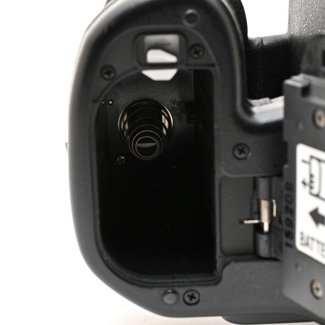 ＜良品＞ PENTAX 645Z ボディ｜約5140万画素｜中判デジタル一眼レフ｜CMOSセンサー搭載｜シャッター数4,288枚｜動作快調｜外観きれい｜プロ向け高画質モデル