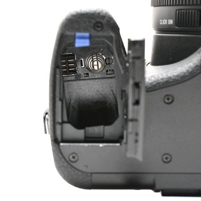 <美品> SONY DSC-RX10M4 Cyber-shot|高倍率ズームデジタルカメラ|動作全機能正常|外観非常に綺麗|光学良好|レンズ前枠部に極小欠けあり|安心の高コンディション <美品> SONY DSC-RX10M4 Cyber-shot|高倍率ズームデジタルカメラ|動作全機能正常|外観非常に綺麗|光学良好|レンズ前枠部に極小欠けあり|安心の高コンディション