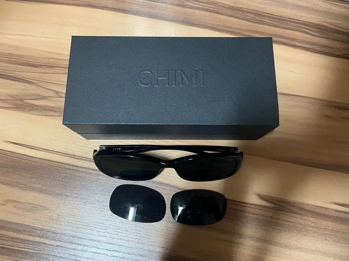 CHIMMY コード ブラック サングラス 出品