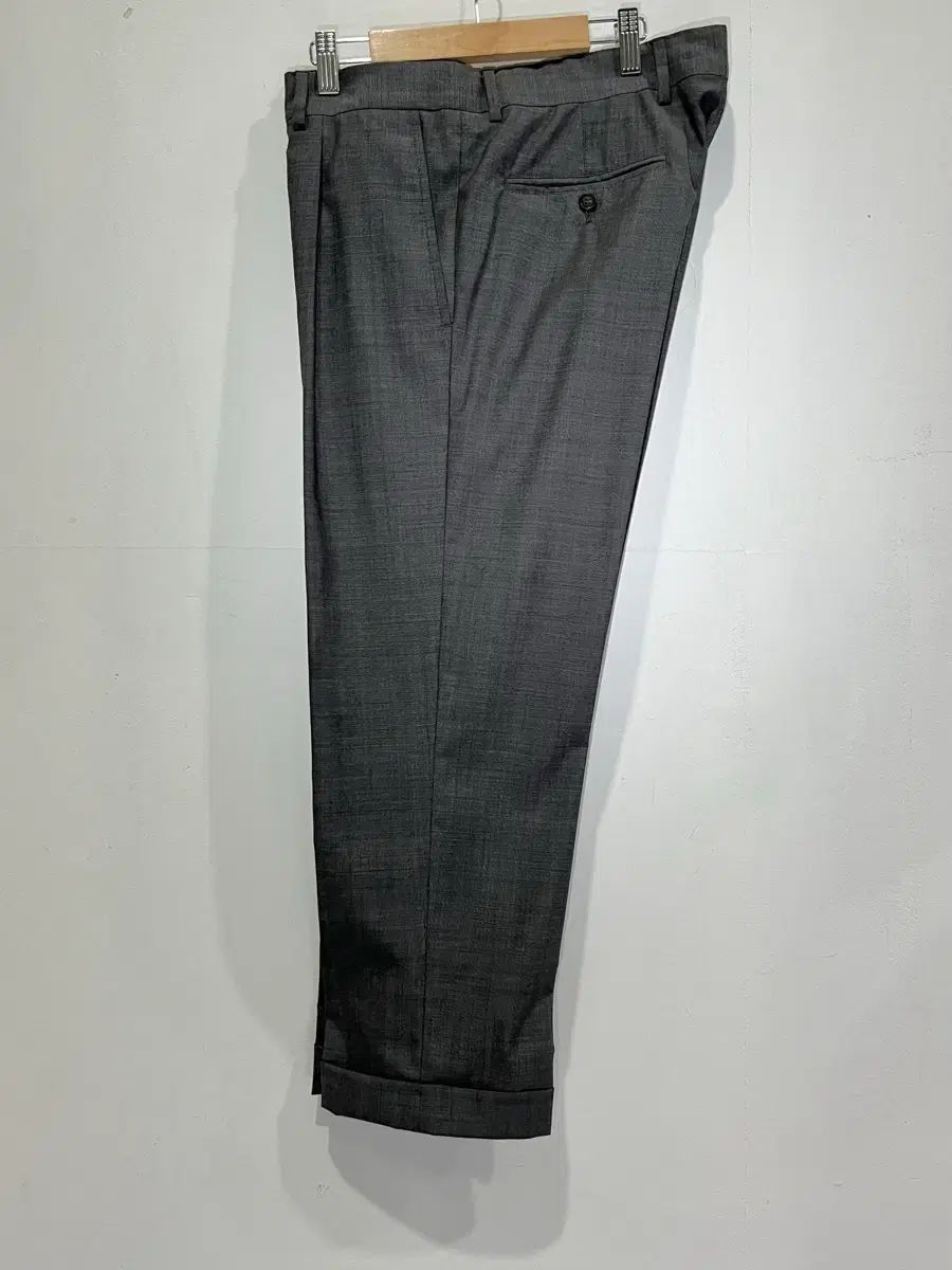 ブルネロ クチネリ メンズ スラックス 50 グレー 正規品