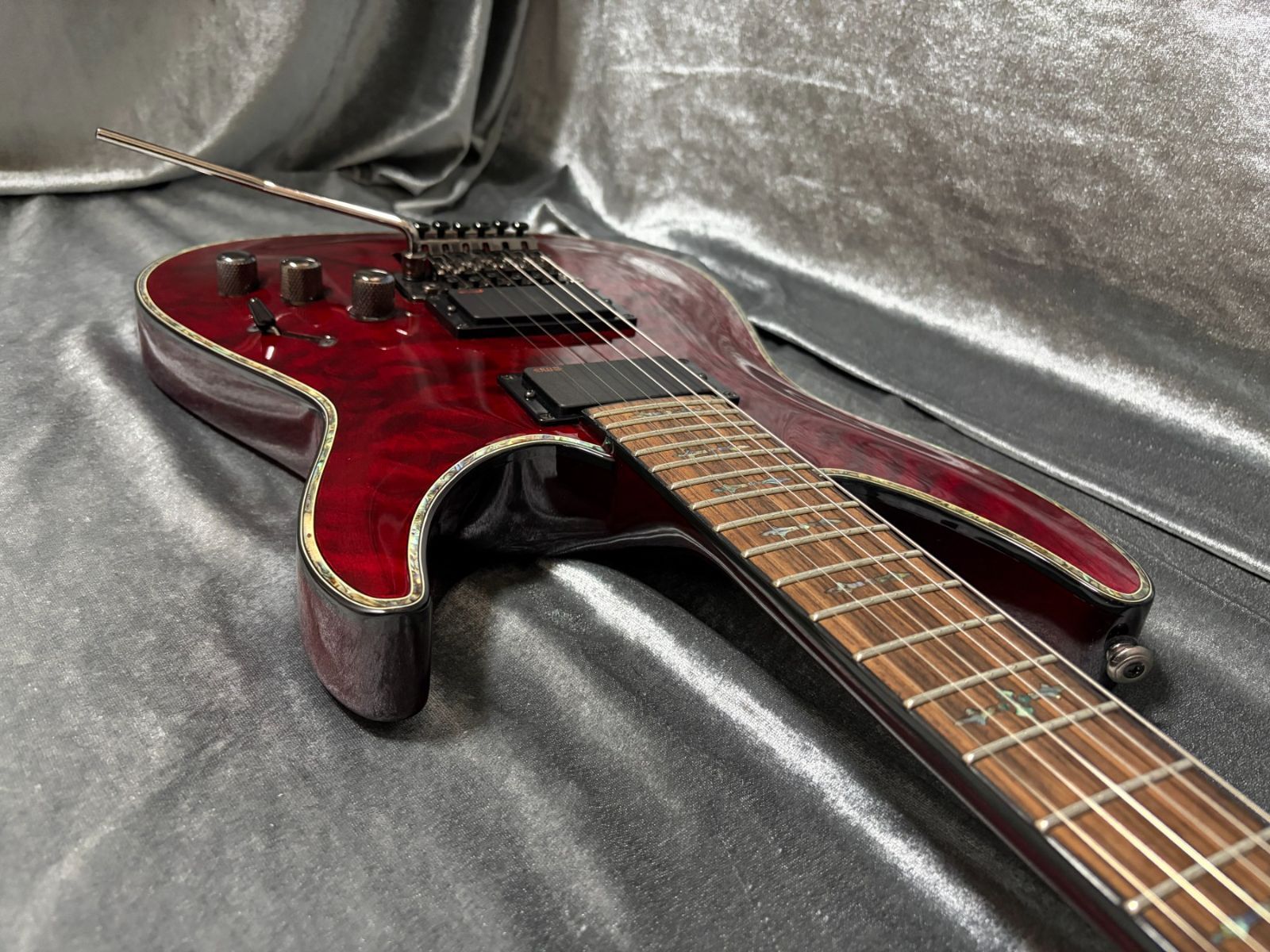 ☆美品 定価253,000円 Schecter AD-C-1-FR-HR EMG搭載 コイルタップ