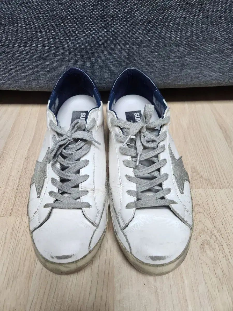 ゴールデン 구스 GOLDEN GOOSE ゴールデングース ネイビータブ EU42