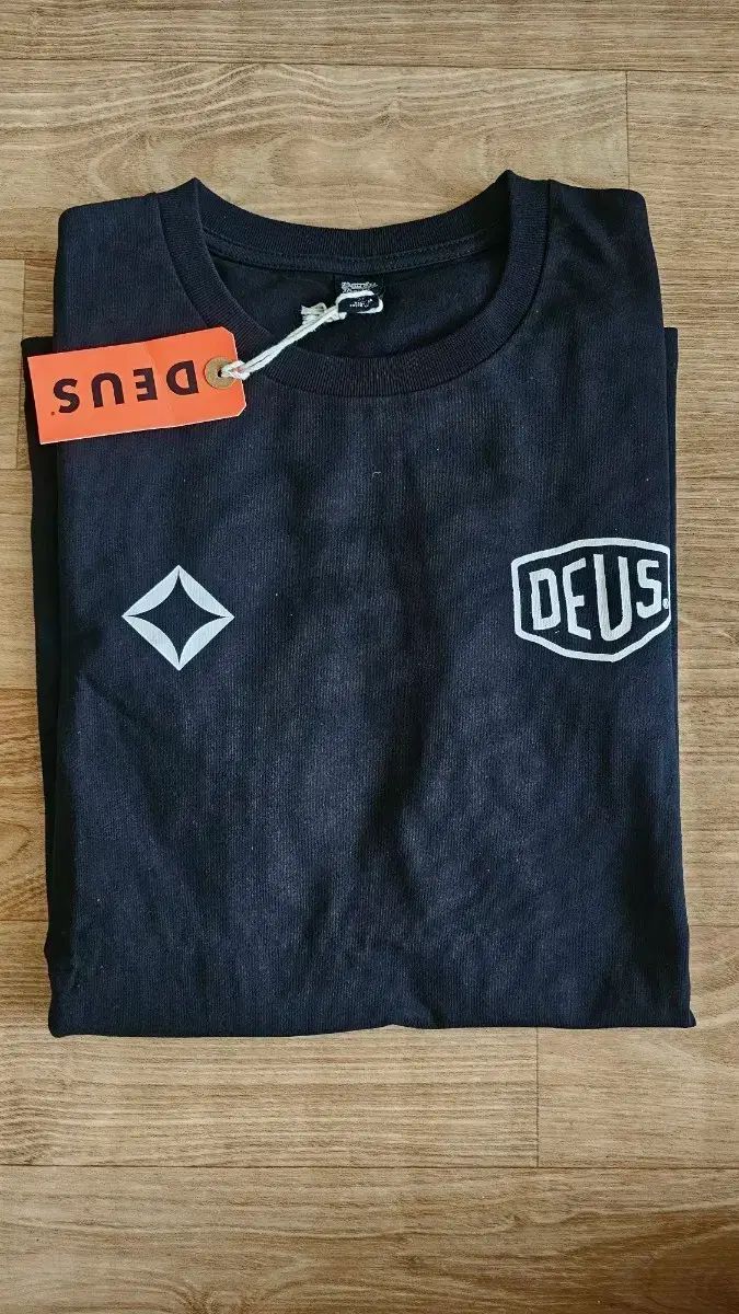 DEUS EX MACHINA デウスエクスマキナ ブラック 半袖 Tシャツ L