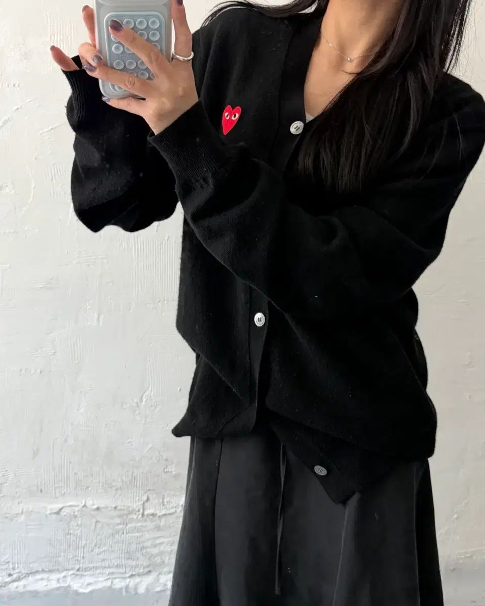 COMME des GARCONS 꼼데가르송 レッドワッペン 黒 COLOR Vネック カーディガン