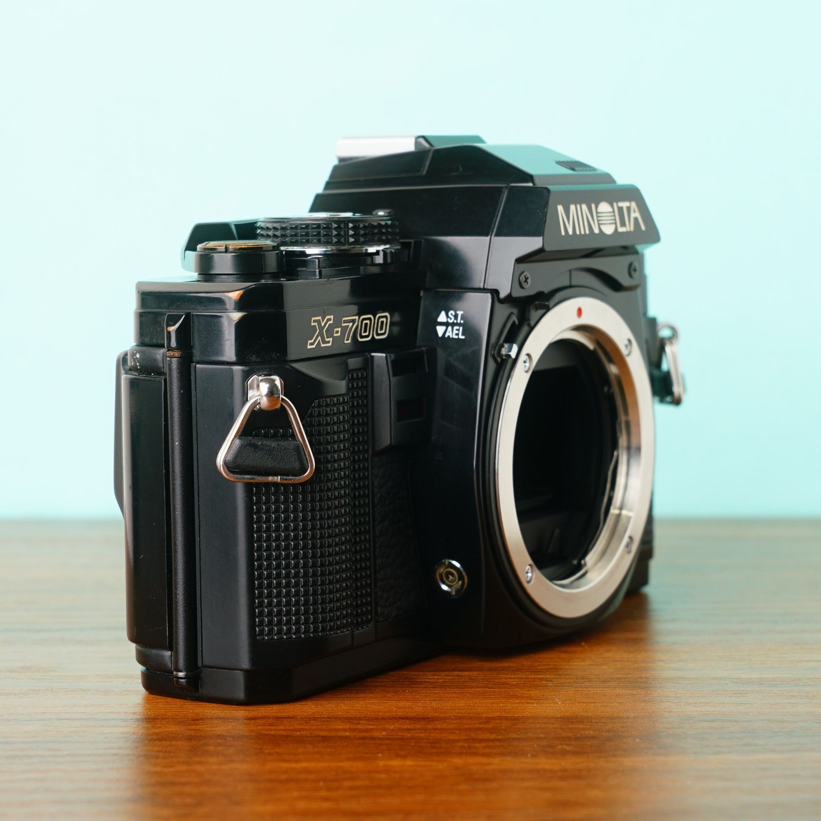 完動・整備済み】MINOLTA New X-700（ストラップ付き）342 - メルカリ