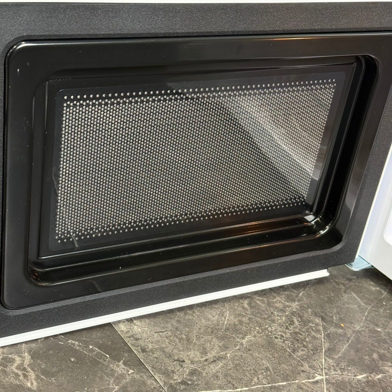 ω送料込！美品 2023年製 ユアサプライムス PRE-670HFC 電子レンジ 単 