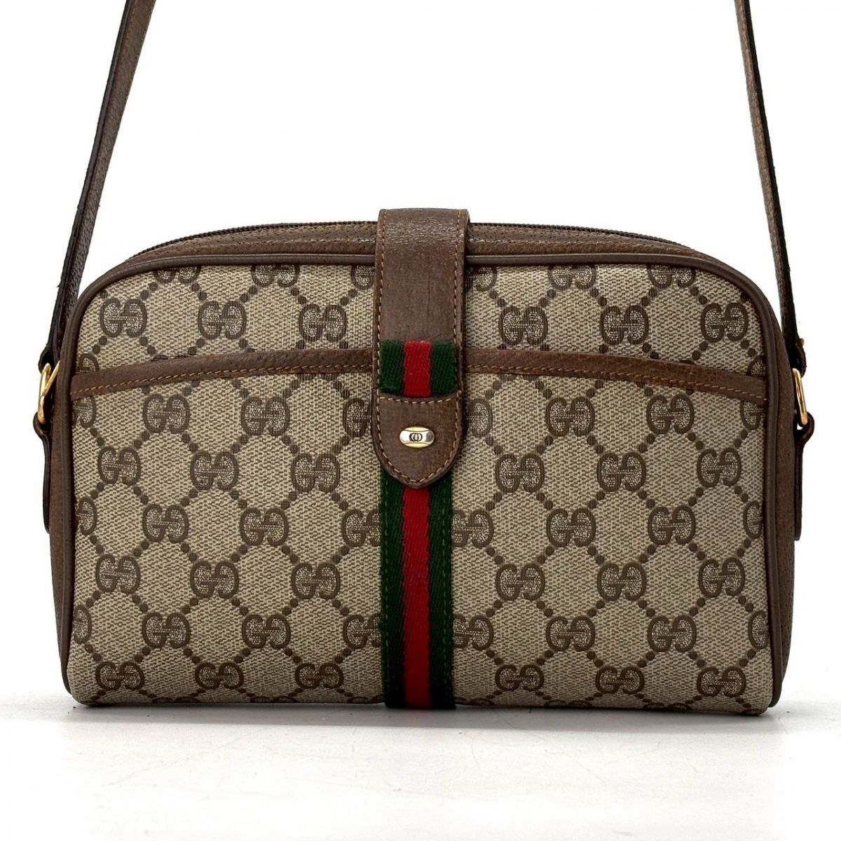 余裕は肩越しに滲む】 GUCCI ショルダーバッグ GGスプリーム シェリー