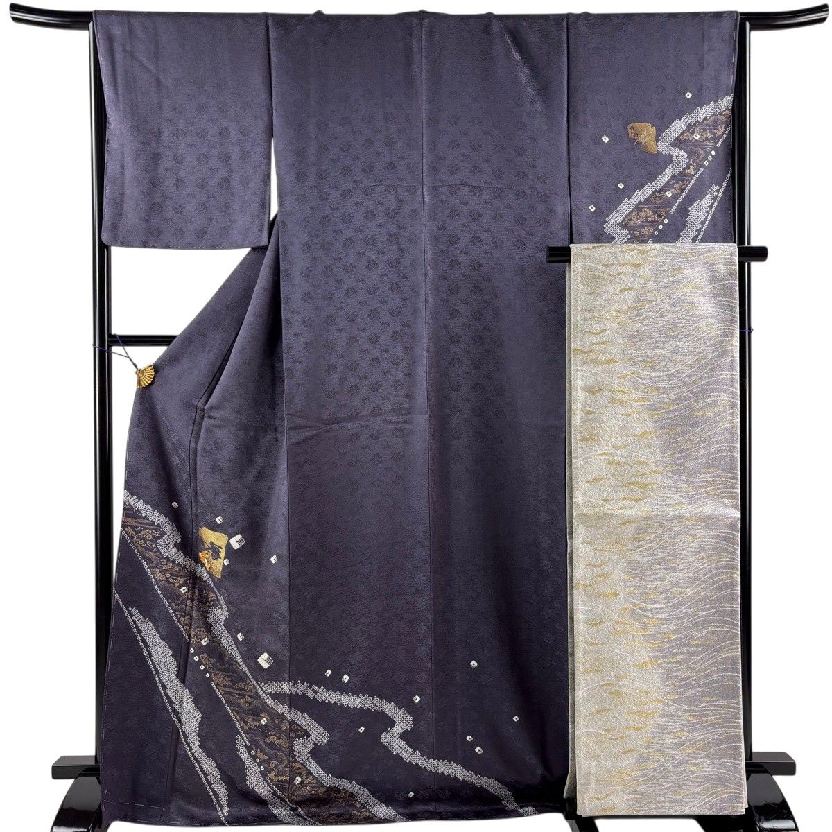 付下げ 身丈171.5cm 裄丈66cm M 袷 袋帯セット うさぎ 草花 金糸 絞り 灰紫 正絹 名品 【中古】