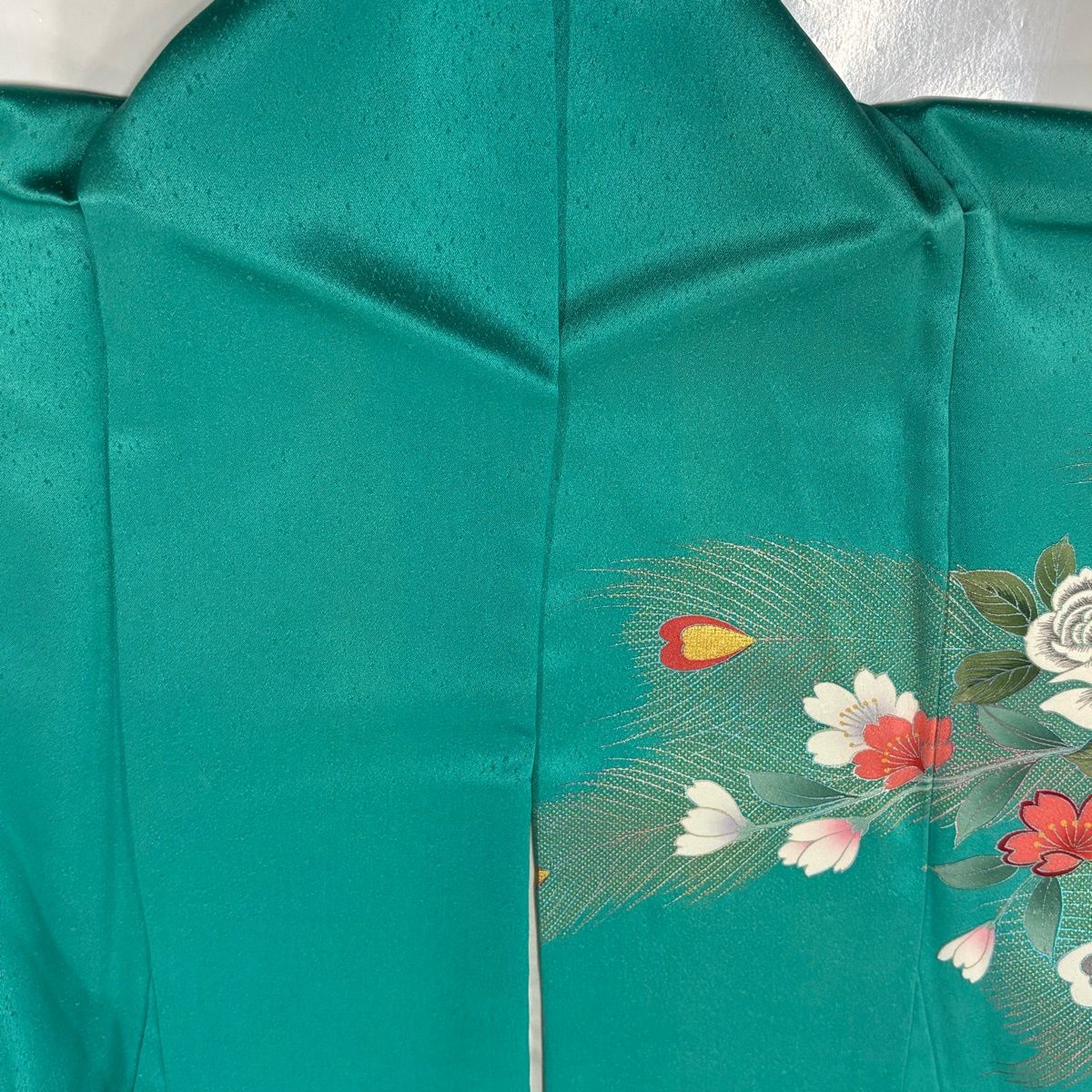 振袖 身丈156.5cm 裄丈66.5cm M 袷 落款 バラ 花唐草 刺繍 金糸 青緑