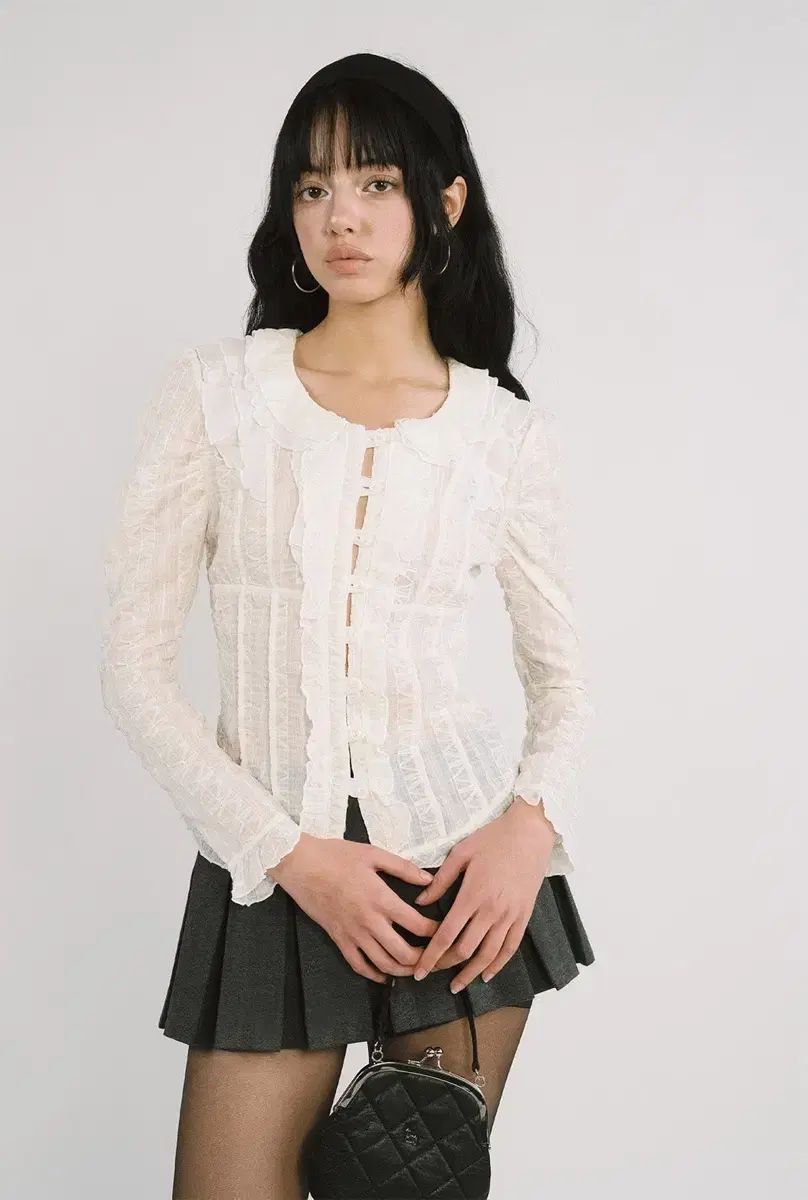スリータイムズ threetimes Snow ruffle top