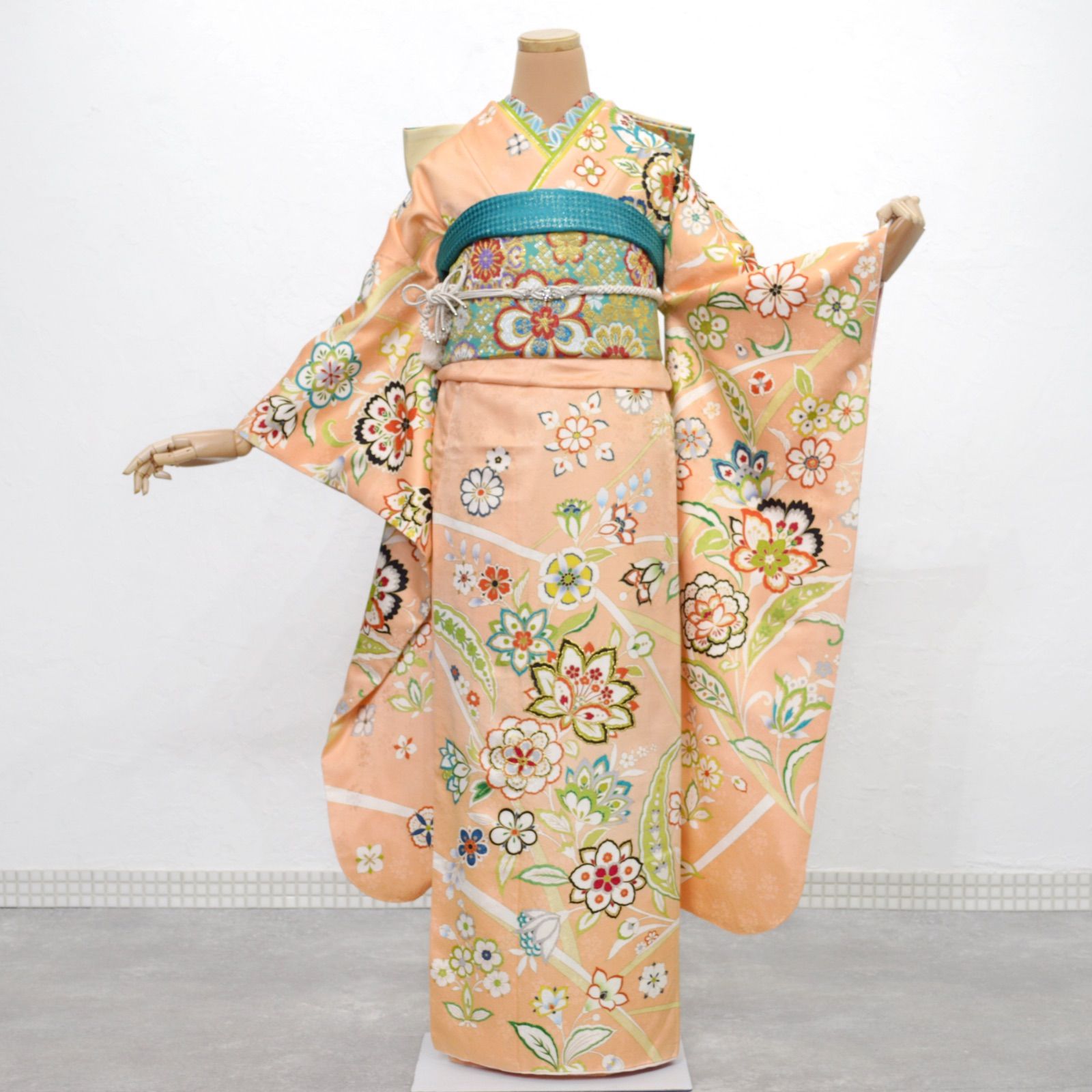 美品》正絹 振袖6点セット S〜Mサイズ 成人式 振袖セット パールトーン
