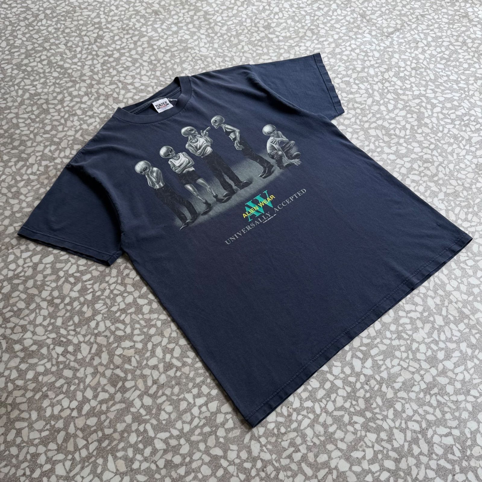 TULTEX / 90’s usa製 Calvin klein parody size XL タルテックス　アメリカ製　エイリアンTシャツ　フォト　顔 UFO 　ツラ抜群 sk8