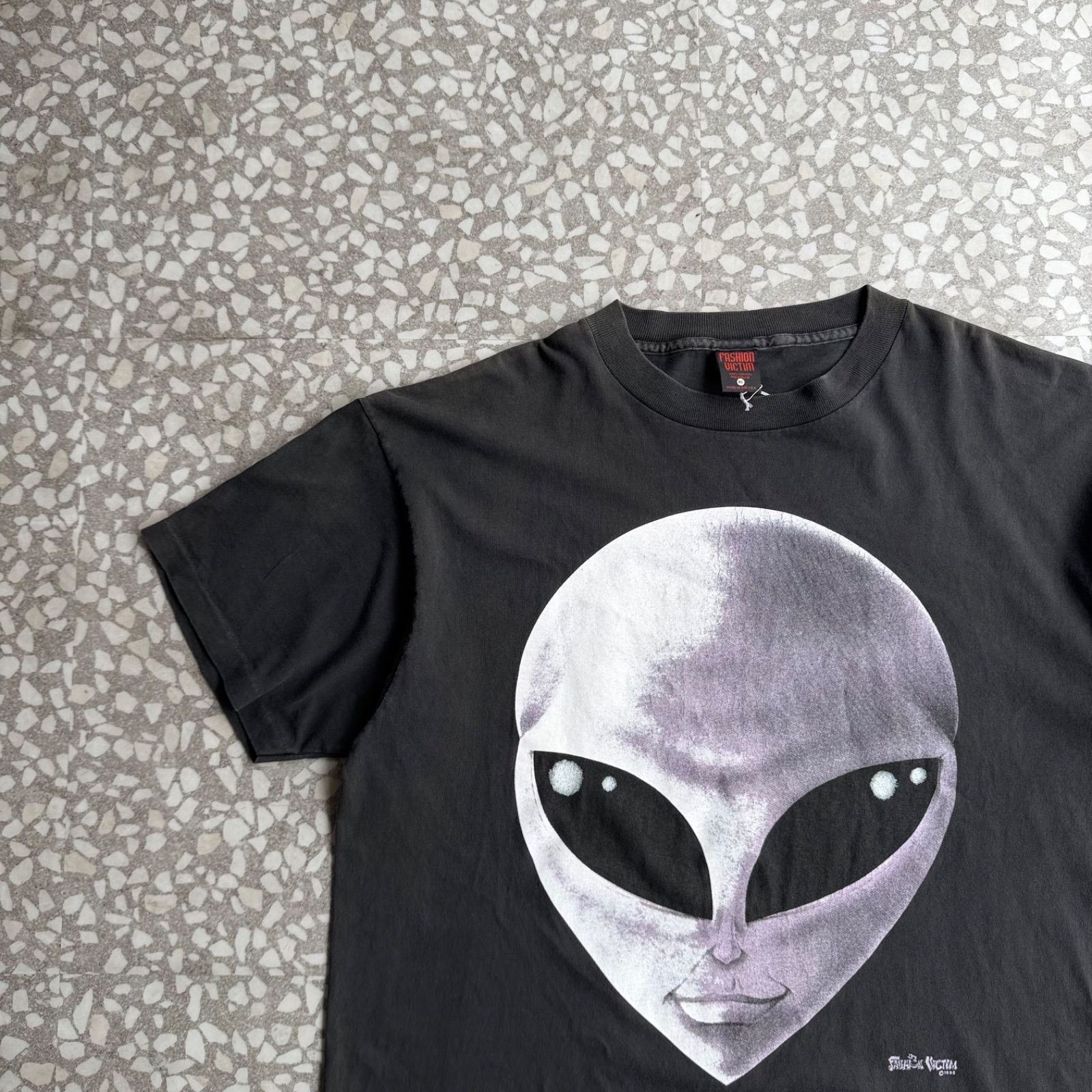 FASHION VICTIM / 90’s usa製 ALIAN T-shirt size XL タルテックス　アメリカ製　エイリアンTシャツ　フォト　顔 UFO 　ツラ抜群 sk8