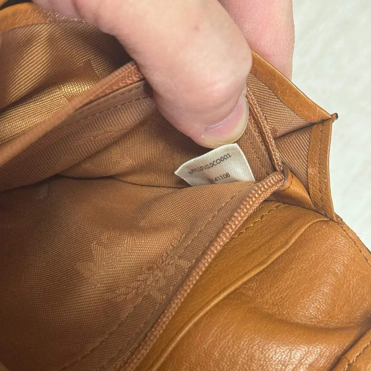 MCM エム シー エム 長財布