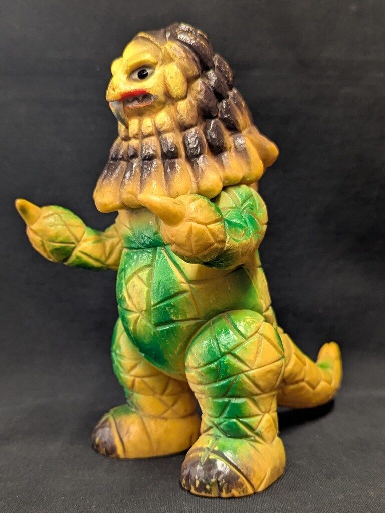 ブルマァクの怪獣シリーズ スタンダードソフビ ダンガー 190mm 山吹色