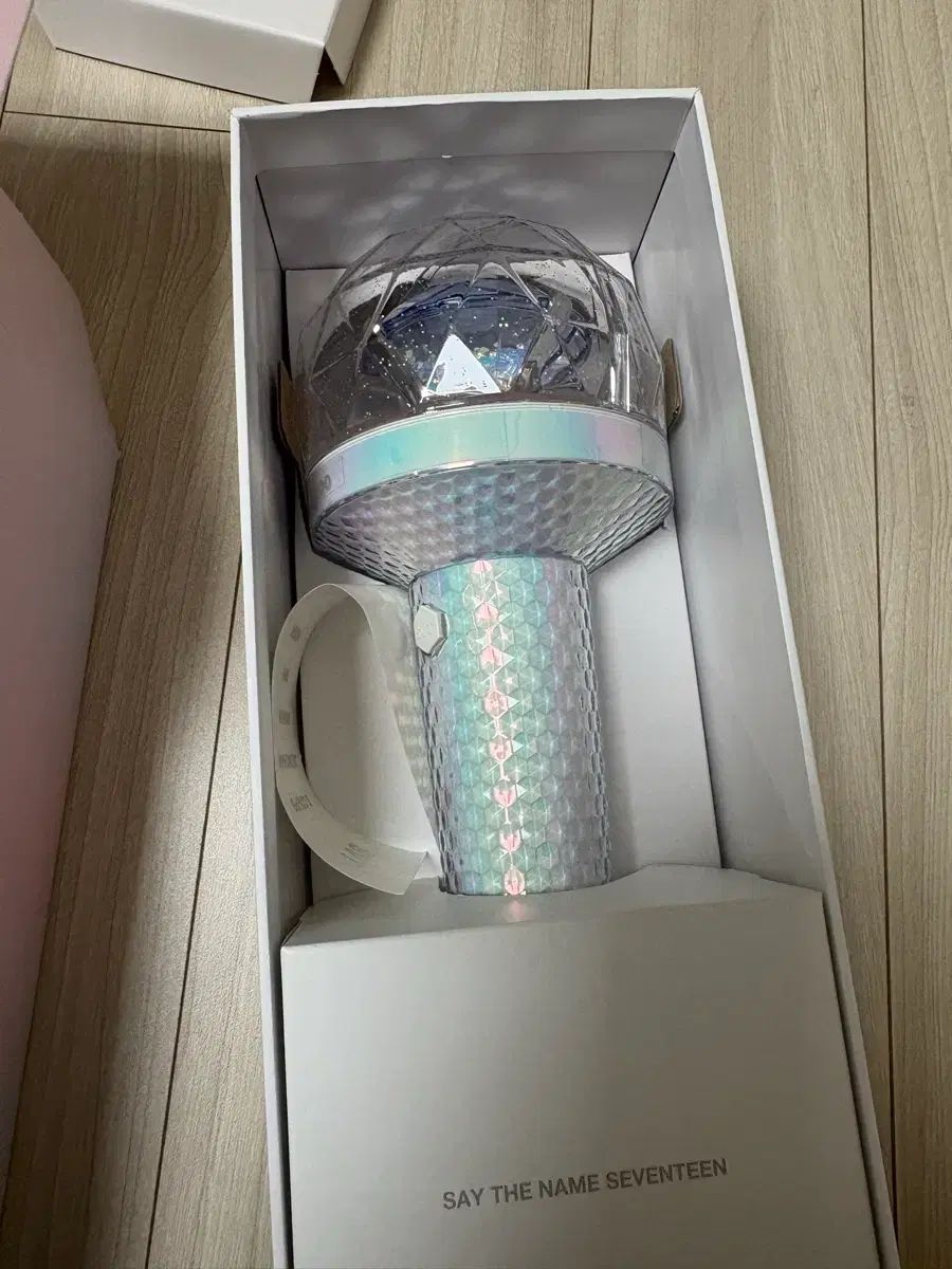 Seventeen ペンライト カラット棒 種類 OFFICIAL LIGHT STICK