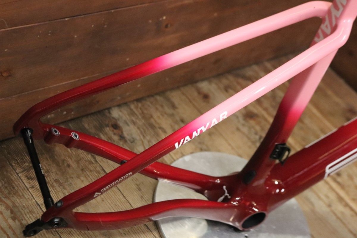 エルヴス ELVES BIKES ヴァンヤールプロ VANYAR PRO DISC 2023モデル 