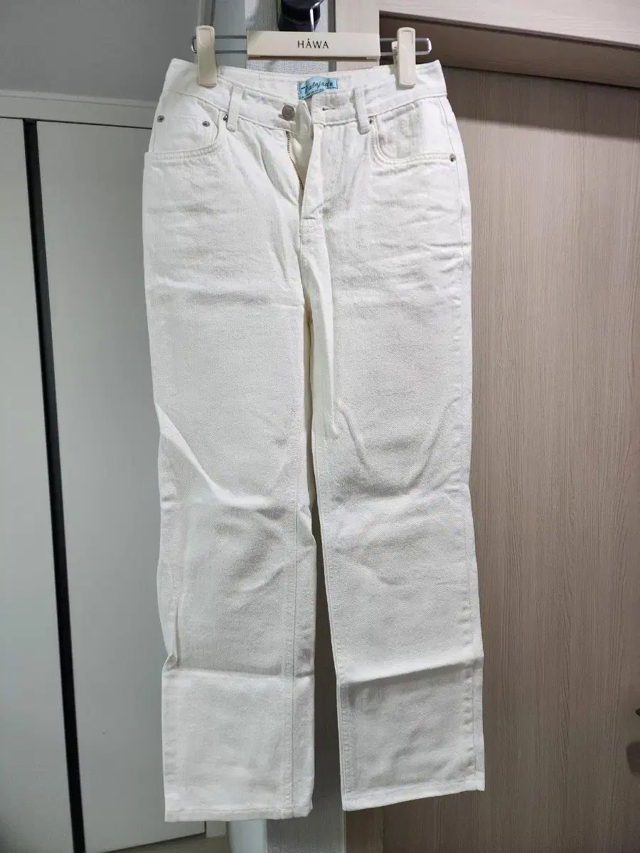 PALE JADE(ペイルジェイド) 白 ワイド デニム パンツ 1回着用