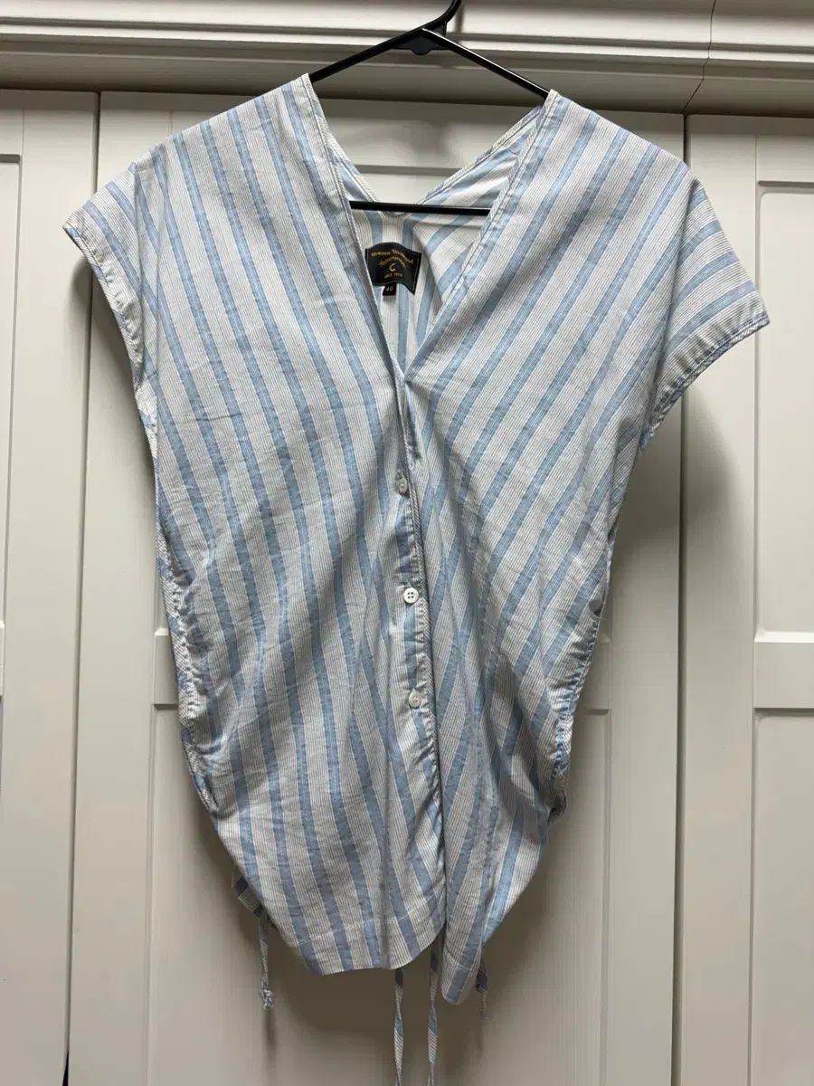 VIVIENNE WESTWOOD ブラウス