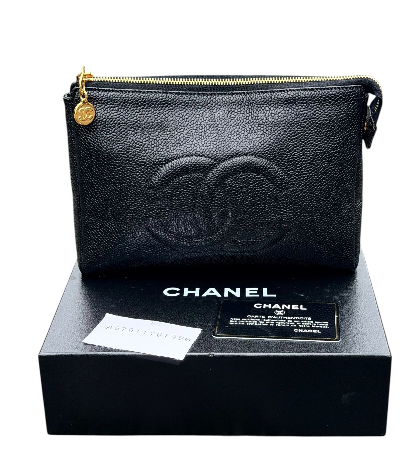 超美品◆本物シャネルCHANELキャビアスキンデカココマークCCゴールド金具クラッチバッグセカンドバッグポーチ黒金ブラック5番台ユニセックス