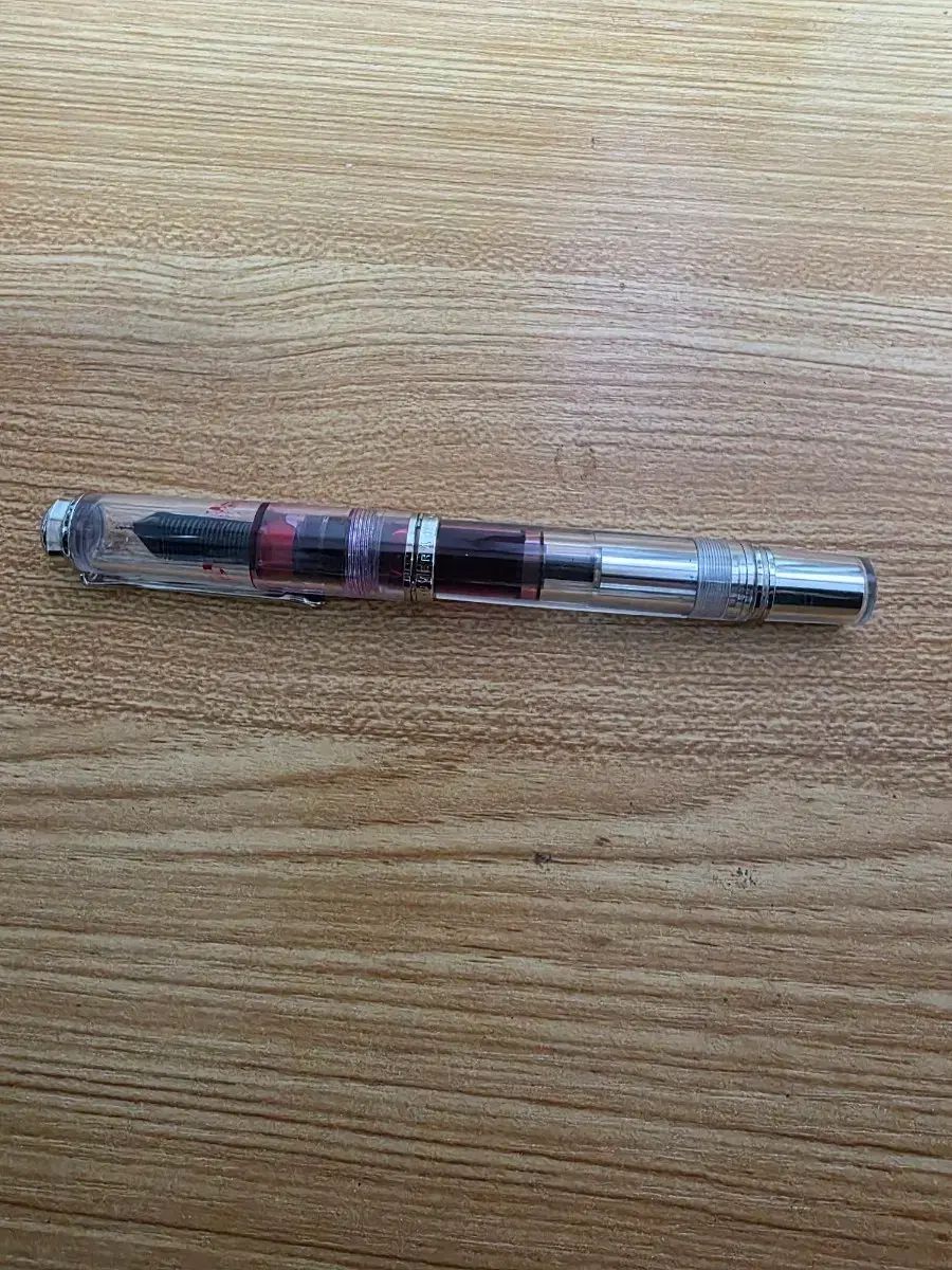 ペリカン m1000 デモン fニブ