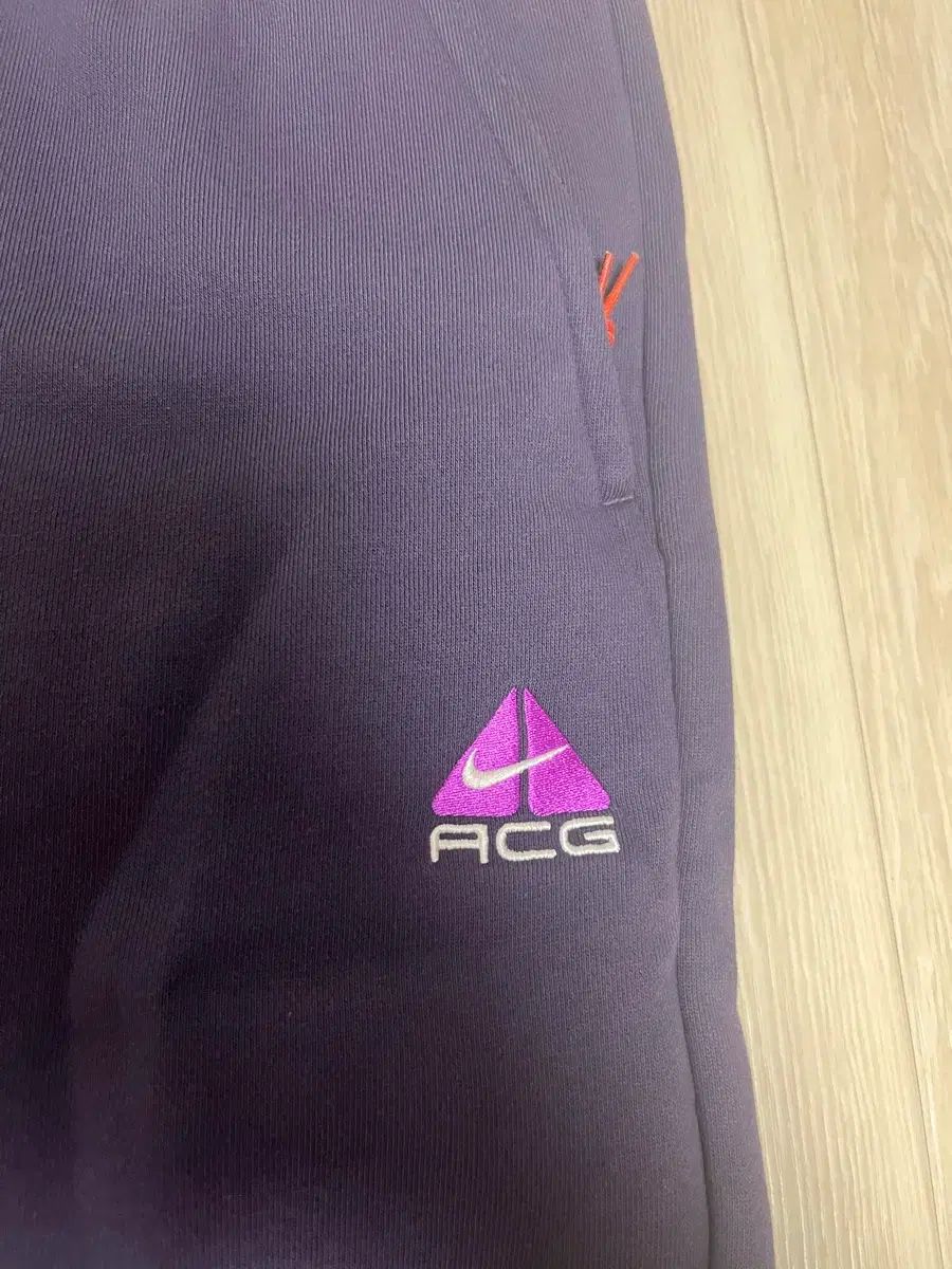 ナイキ ACG パープル トレーナー ズボン