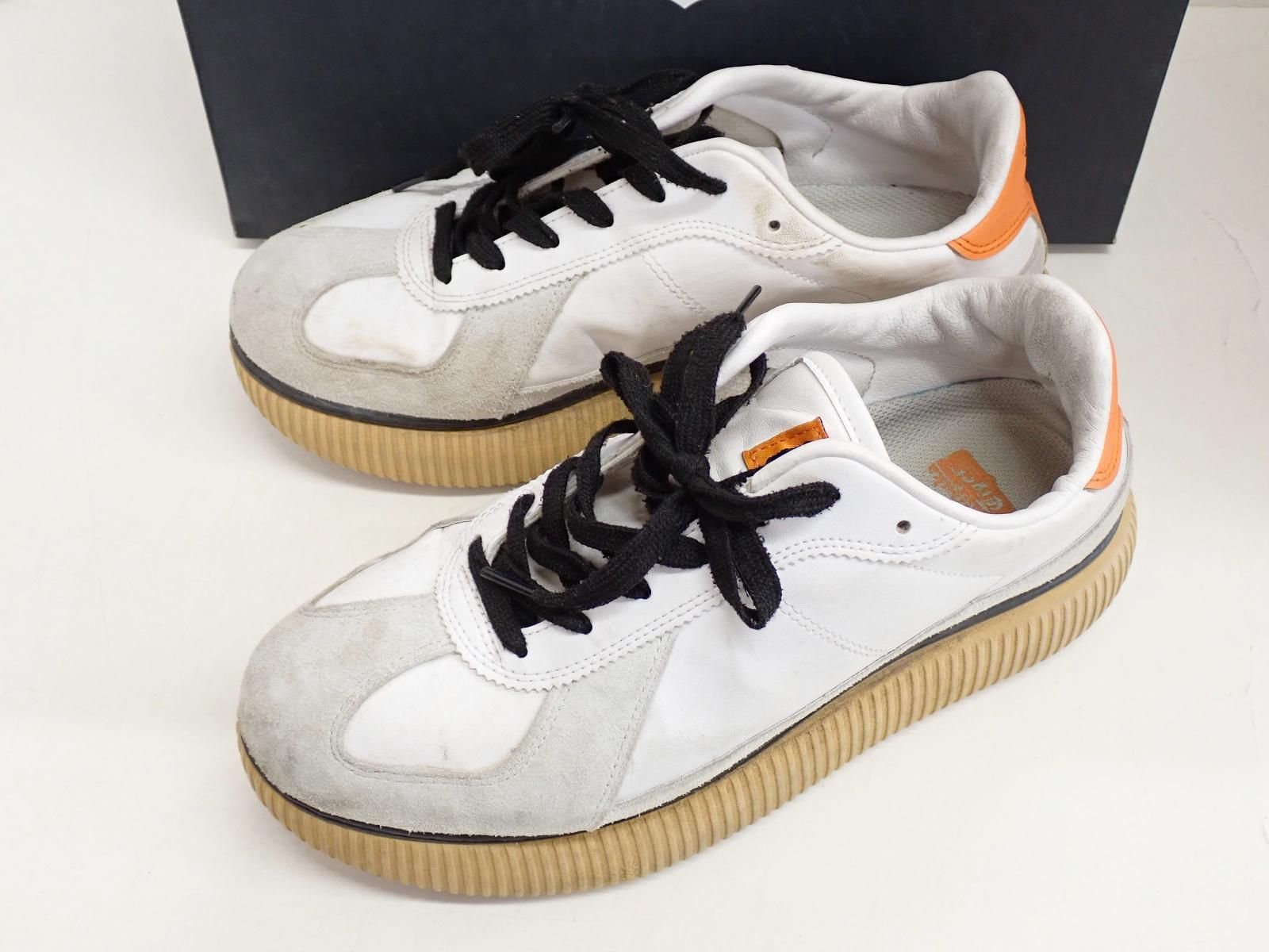 ★7168☆Onitsuka Tiger オニツカタイガー DELECITY デレシティ 1183B874 チャンキーソール スニーカー　26㎝